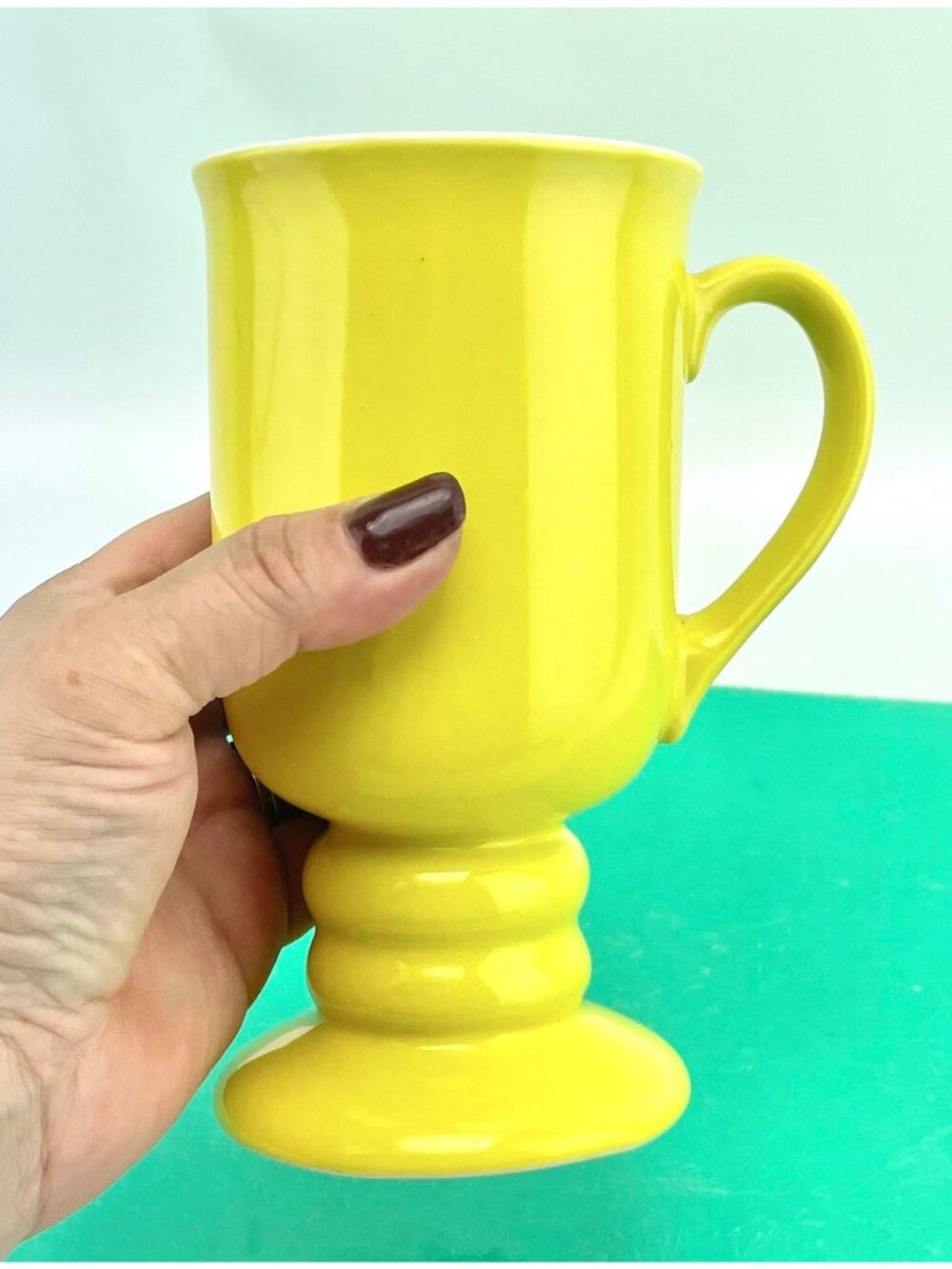 Vintage 1970s yellow coffee cup, Irish coffee footed mug, oversized, 10 oz